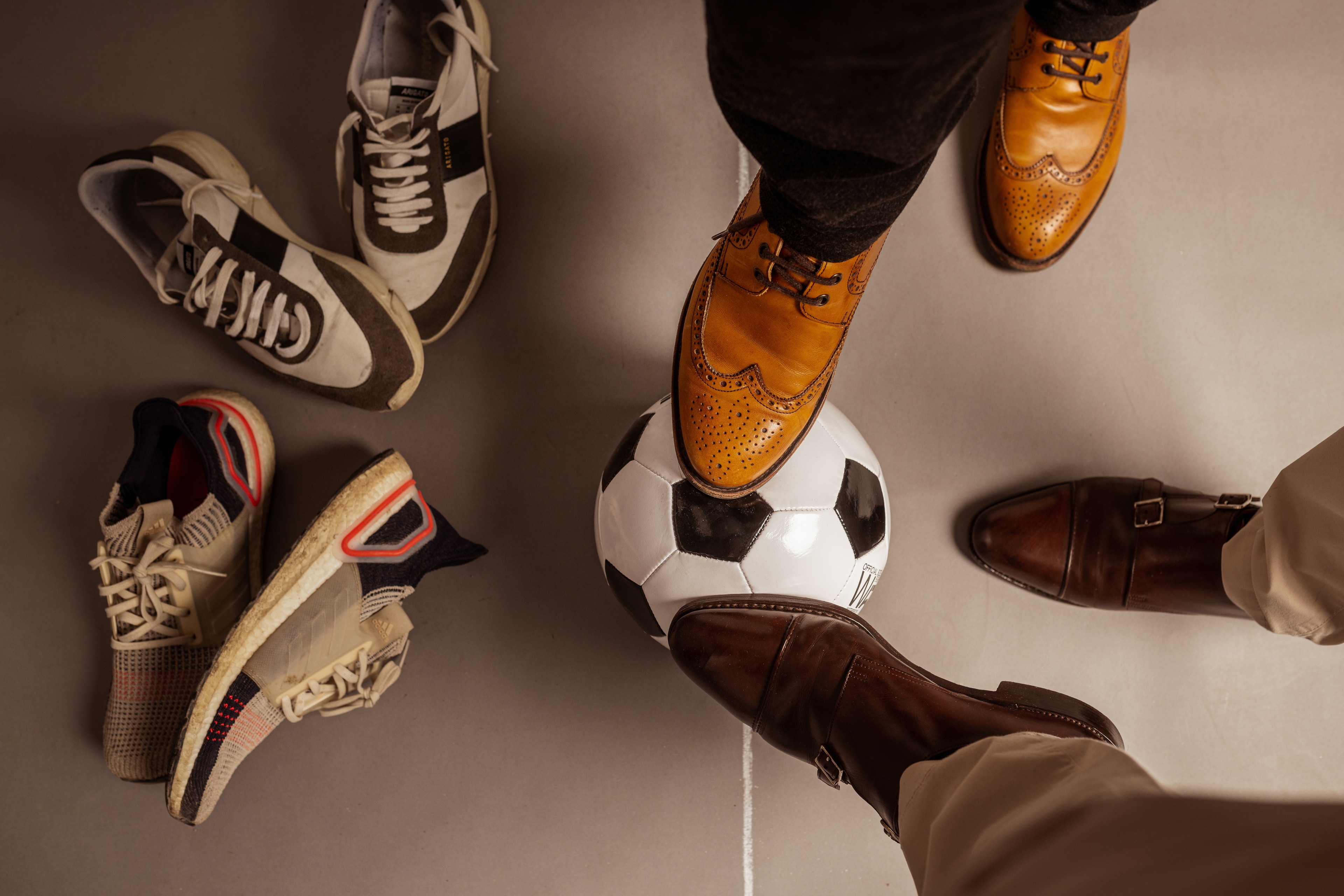 Playmaker on the Field or Coach on the Sidelines – Which Role Do You Prefer?